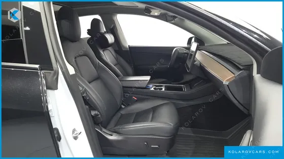 TESLA MODEL Y LONG RANGE AWD