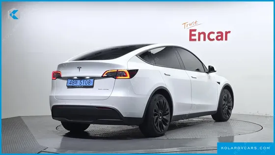 TESLA MODEL Y LONG RANGE AWD