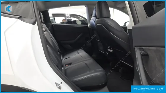 TESLA MODEL Y LONG RANGE AWD