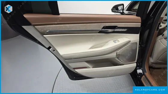 GENESIS G90 3.3 T AWD