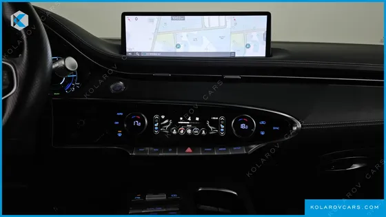 GENESIS GV70 E-AWD