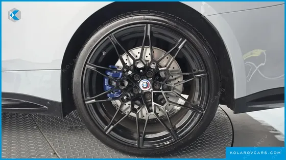 BMW M4 M4 COMPETITION