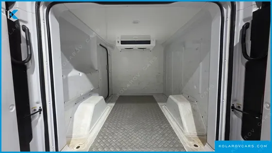 HYUNDAI ST1 CARGO FREEZER CONTAINER