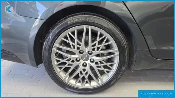 GENESIS G70 DIESEL 2.2 2WD