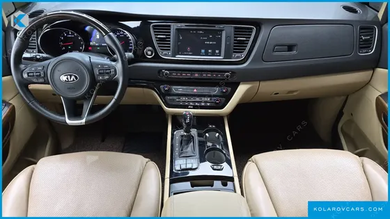 KIA CARNIVAL GASOLINE 9-SEATER HI-LIMOUSINE