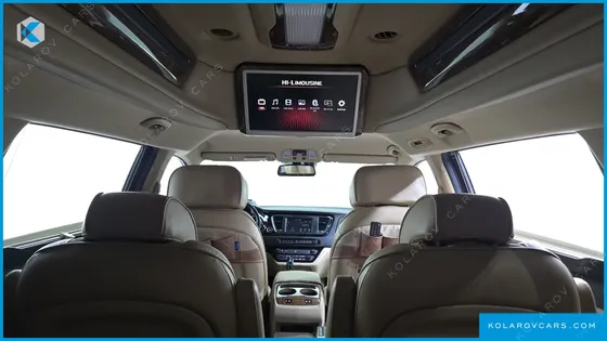 KIA CARNIVAL GASOLINE 9-SEATER HI-LIMOUSINE