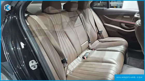 MERCEDES E-CLASS E220D 4MATIC EXCLUSIVE