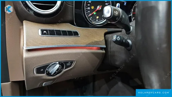MERCEDES E-CLASS E220D 4MATIC EXCLUSIVE