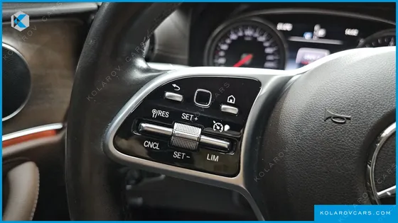 MERCEDES E-CLASS E220D 4MATIC EXCLUSIVE