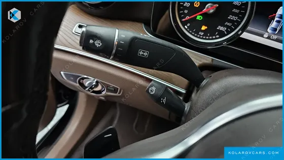 MERCEDES E-CLASS E220D 4MATIC EXCLUSIVE
