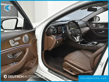 MERCEDES E-CLASS E300 EXCLUSIVE