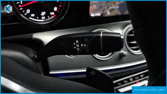 MERCEDES E-CLASS E300 AVANTGARDE