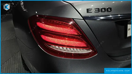 MERCEDES E-CLASS E300 AVANTGARDE