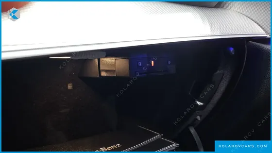 MERCEDES E-CLASS E300 AVANTGARDE