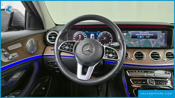 MERCEDES E-CLASS E300 4MATIC EXCLUSIVE