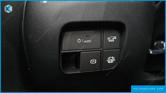 HYUNDAI GRANDEUR PREMIUM