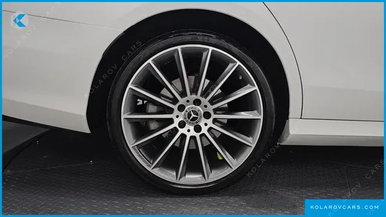 MERCEDES E-CLASS E350 4MATIC AMG LINE