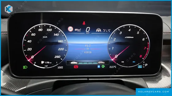 MERCEDES C-CLASS C300 4MATIC AVANTGARDE