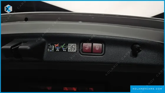 MERCEDES C-CLASS C200 AVANTGARDE