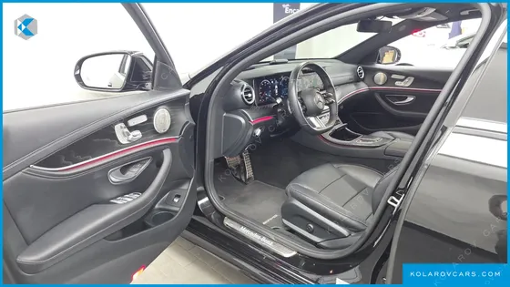 MERCEDES E-CLASS E220D 4MATIC AMG LINE