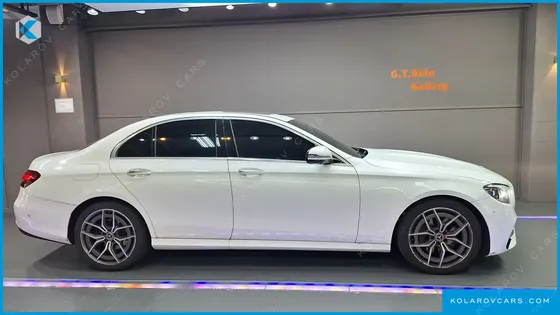 MERCEDES E-CLASS E220D 4MATIC AMG LINE