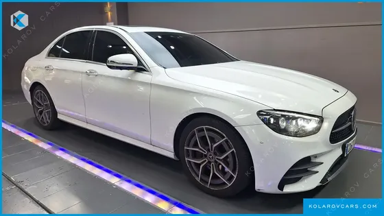 MERCEDES E-CLASS E220D 4MATIC AMG LINE