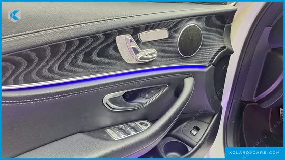 MERCEDES E-CLASS E220D 4MATIC AMG LINE