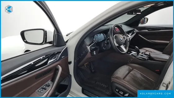 BMW 5 SERIES 520D XDRIVE M SPORT PACKAGE PLUS