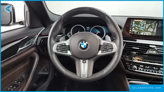 BMW 5 SERIES 520D XDRIVE M SPORT PACKAGE PLUS