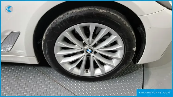 BMW 5 SERIES 530I XDRIVE LUXURY