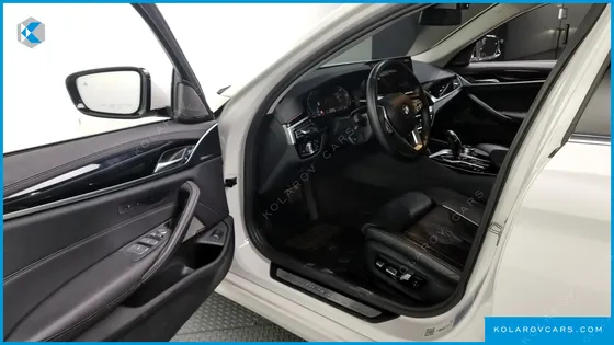 BMW 5 SERIES 530I XDRIVE LUXURY
