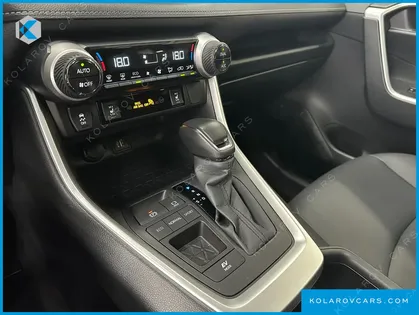 TOYOTA RAV4 2.5 2WD HYBRID XLE