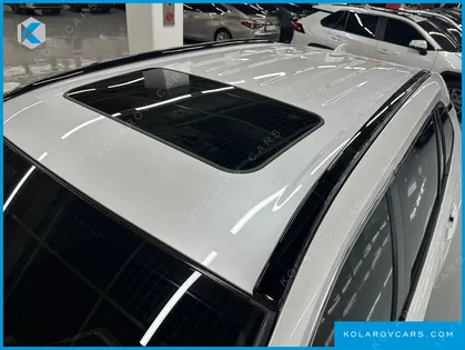 TOYOTA RAV4 2.5 2WD HYBRID XLE