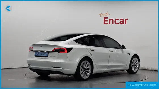 TESLA MODEL 3 LONG RANGE AWD