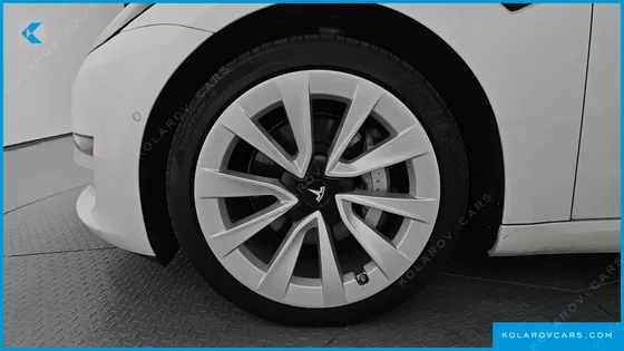 TESLA MODEL 3 LONG RANGE AWD