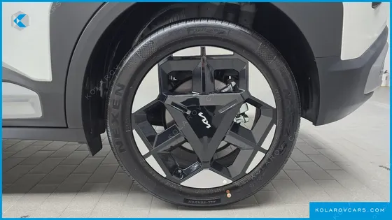KIA SELTOS GASOLINE 1.6T 2WD