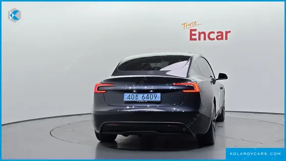 TESLA MODEL 3 RWD