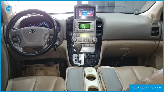 KIA CARNIVAL GRAND CARNIVAL GLX