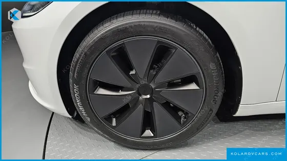 TESLA MODEL 3 RWD