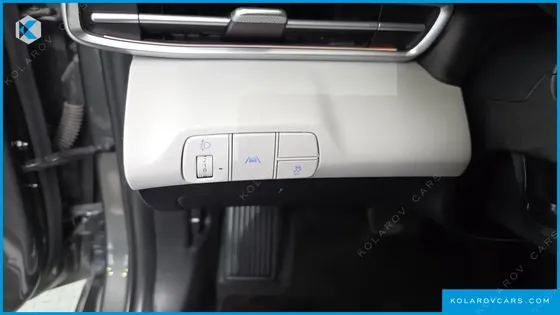 HYUNDAI ELANTRA (AVANTE) 1.6