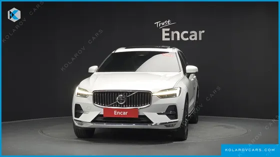 VOLVO XC60 B5 ULTIMATE BRIGHT