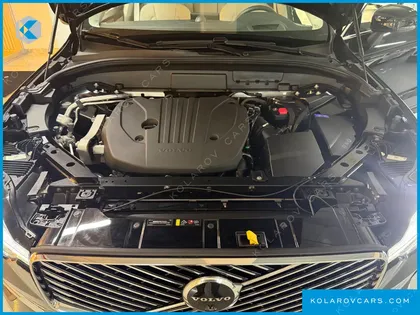 VOLVO XC60 B5 ULTRA BRIGHT