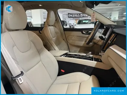 VOLVO XC60 B5 ULTRA BRIGHT