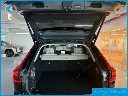 VOLVO XC60 B5 ULTRA BRIGHT
