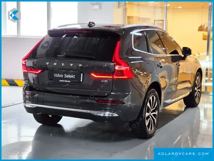 VOLVO XC60 B5 ULTRA BRIGHT