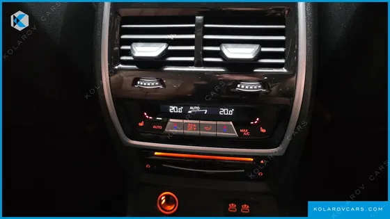 BMW X7 XDRIVE 40I DESIGN PURE EXCELLENCE 6-SEATER