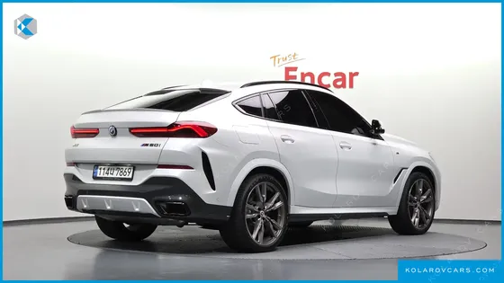 BMW X6 M50I