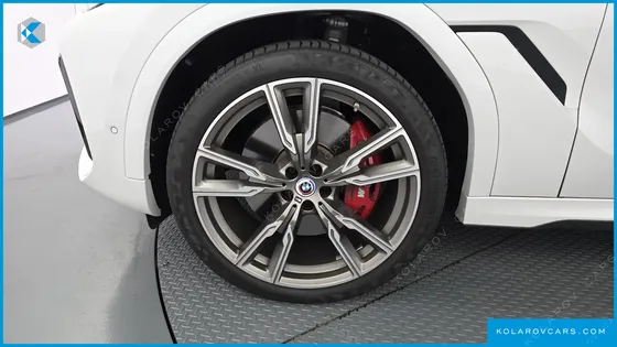 BMW X6 M50I