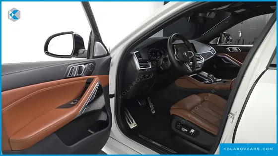 BMW X6 M50I