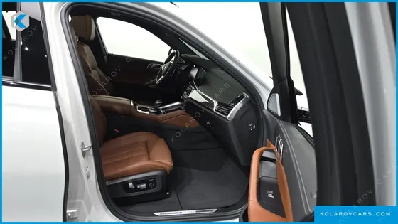 BMW X6 M50I
